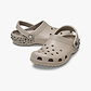 Crocs Classic Studded Clog - כפכפי קרוקס קלוג בעיטור ניטים בצבע טאופ