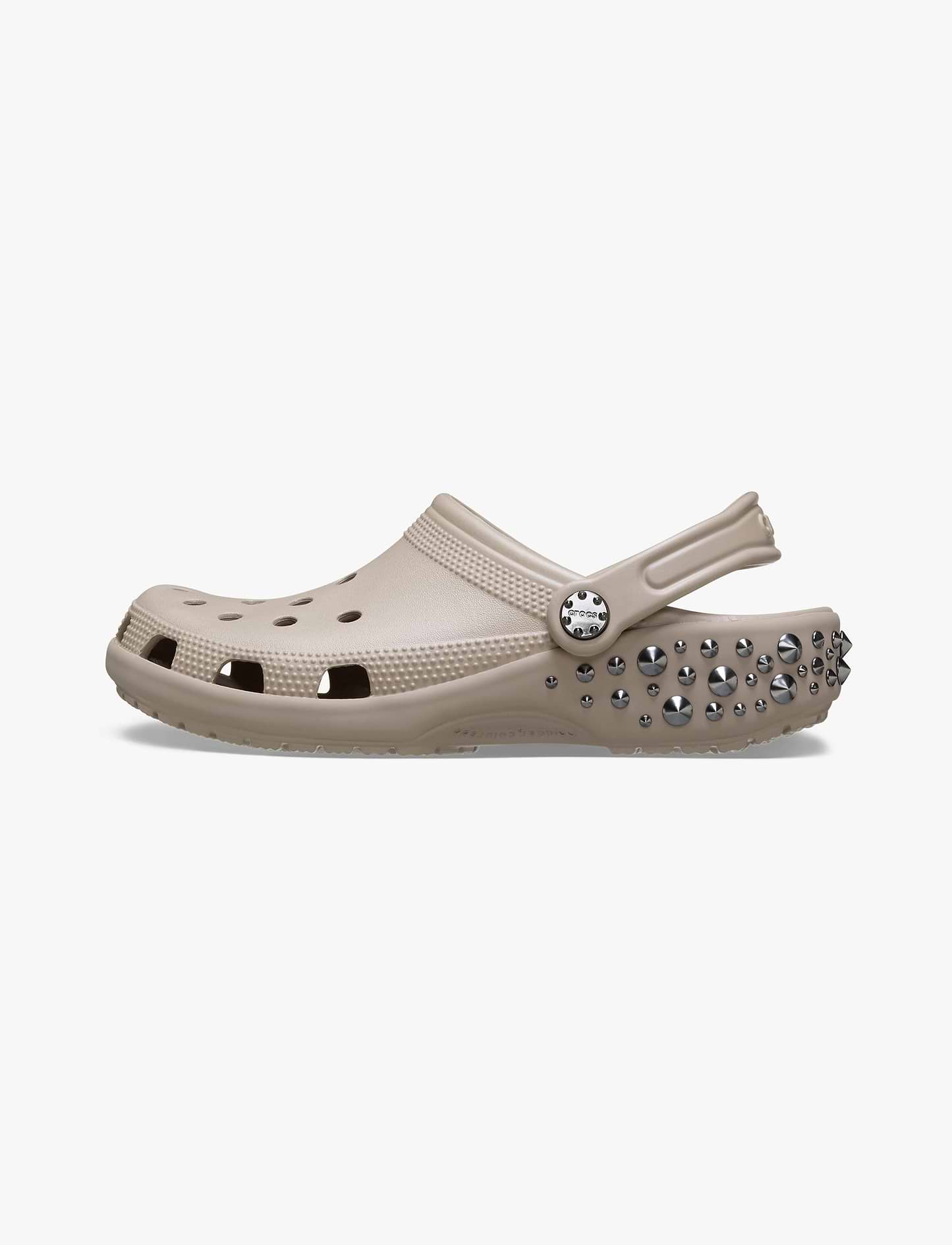 Crocs Classic Studded Clog - כפכפי קרוקס קלוג בעיטור ניטים בצבע טאופ