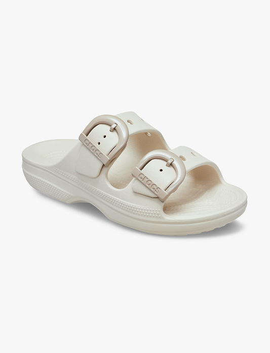 Crocs Saturday Enamel Buckle Sandal - כפכפי קרוקס לנשים בצבע פרפה