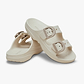 Crocs Saturday Enamel Buckle Sandal - כפכפי קרוקס לנשים בצבע פרפה