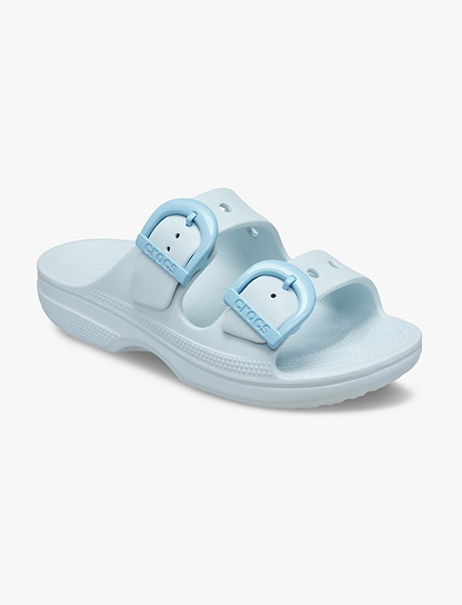 Crocs Saturday Enamel Buckle Sandal - כפכפי קרוקס לנשים בצבע קרח מאודה