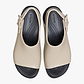Crocs Dylan Platform Slide - סנדלי פלטפורמה קרוקס דילן בצבע בז'/שחור לנשים