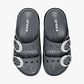 Crocs Saturday Platform Dipped Buckle Sandal - סנדלי פלטפורמה קרוקס לנשים בצבע אפור קרבון