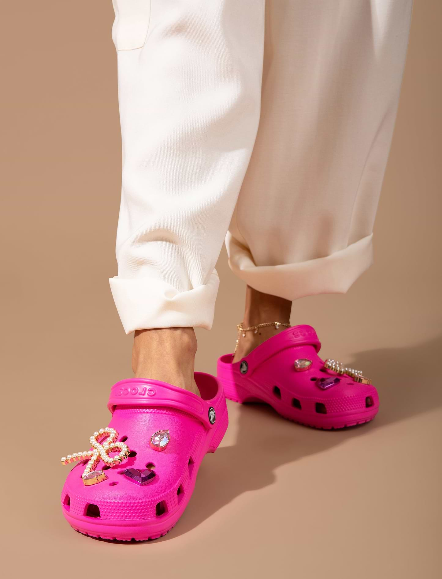 Crocs Classic - נעלי קרוקס קלאסיים