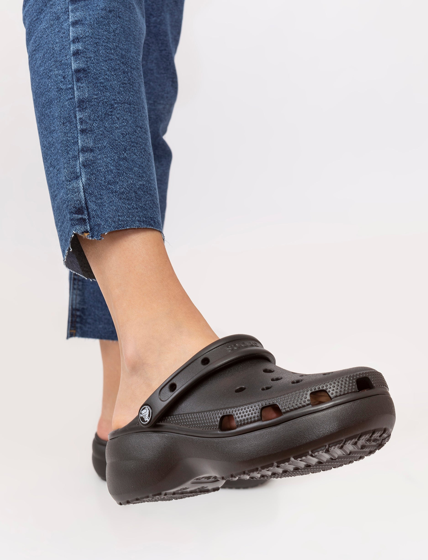 Crocs Classic Platform Clog - כפכפי פלטפורמה קרוקס לנשים