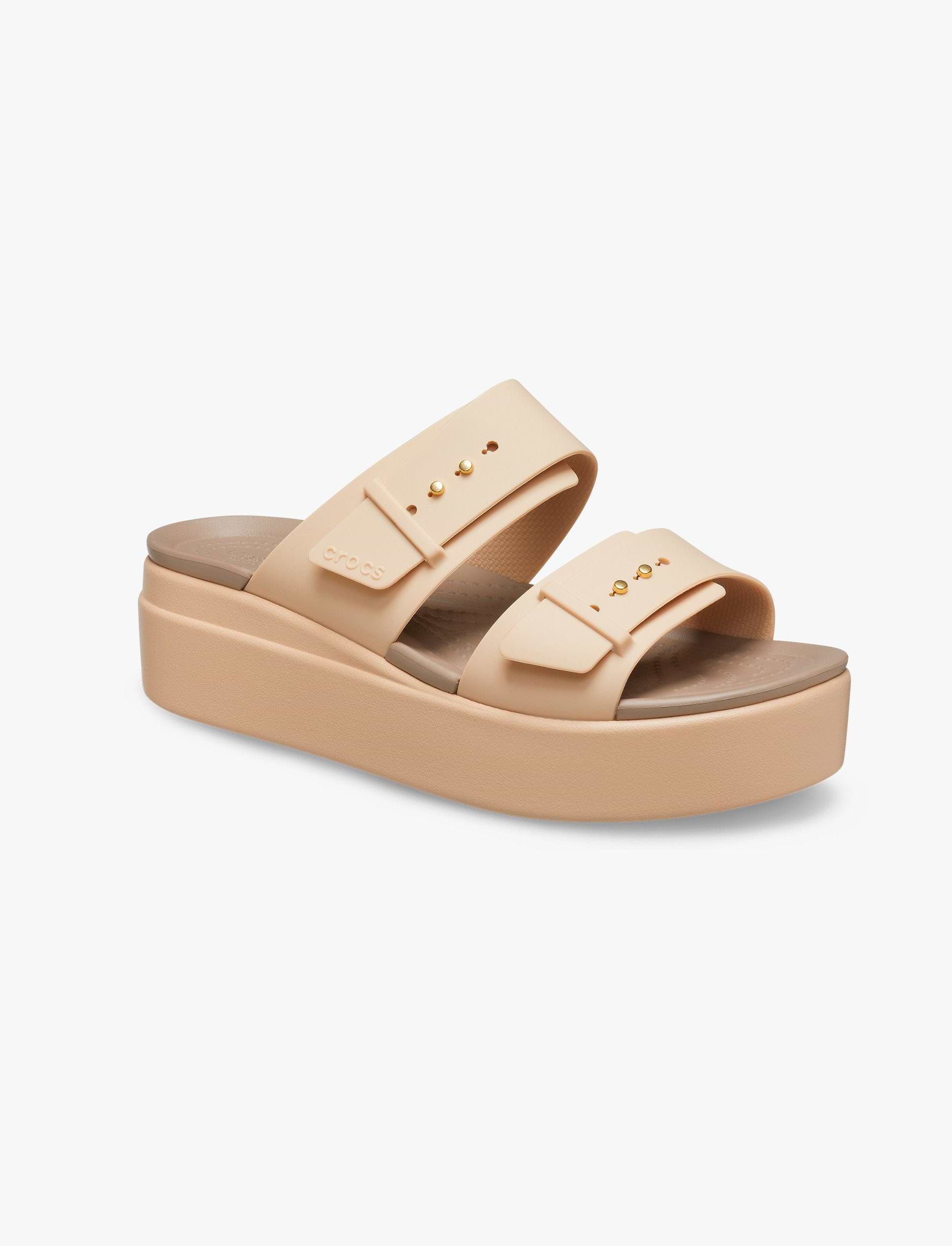 Crocs Brooklyn Sandal LowWdg W - כפכפי פלטפורמה ברוקלין לנשים