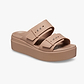 Crocs Brooklyn Sandal LowWdg W - כפכפי פלטפורמה ברוקלין לנשים