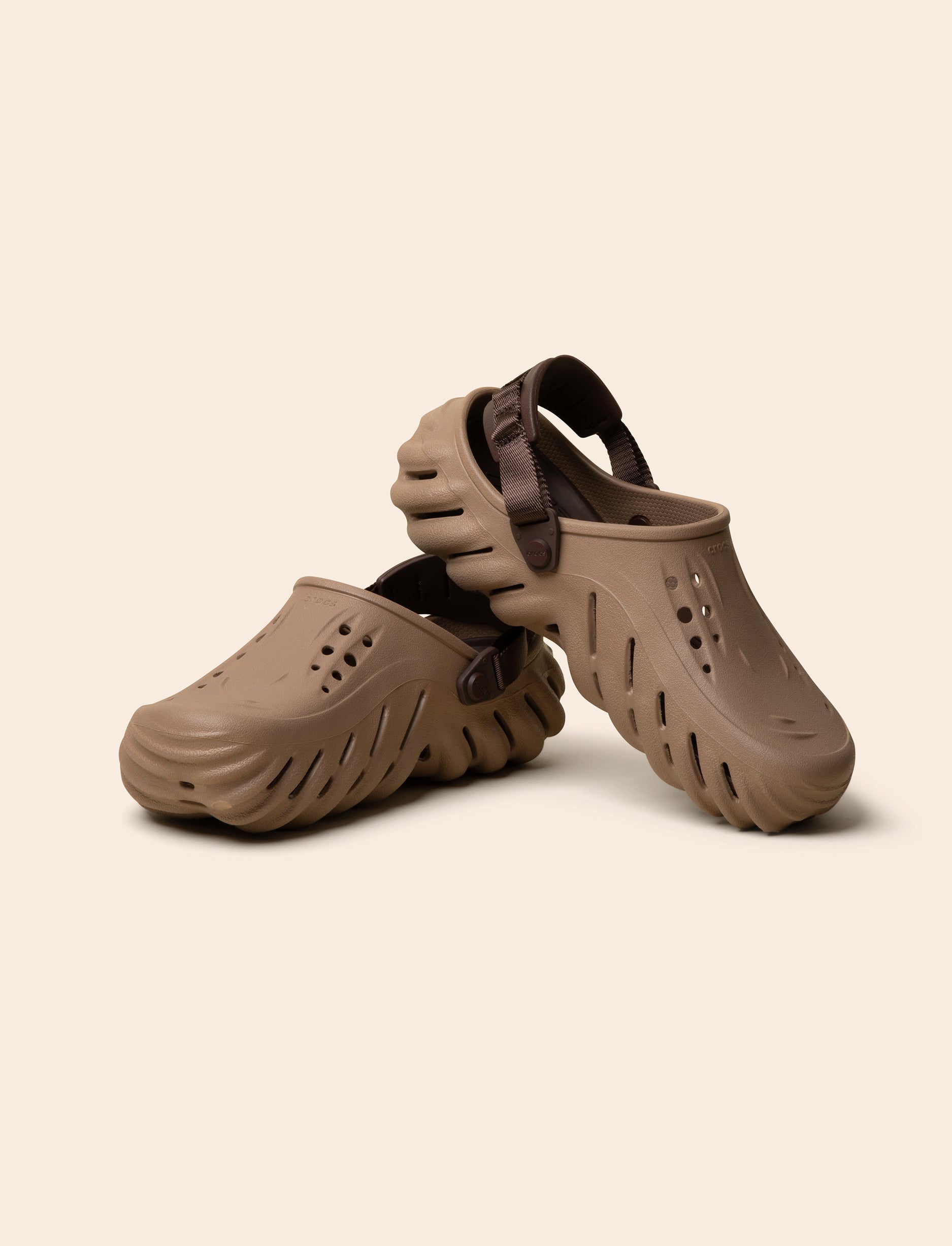 Crocs Echo Clog - כפכפי קלוג אקו קרוקס