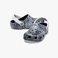 Crocs Classic Topographic Clog Kids - כפכפי קרוקס לילדים בצבע נייבי עמוק/מולטי