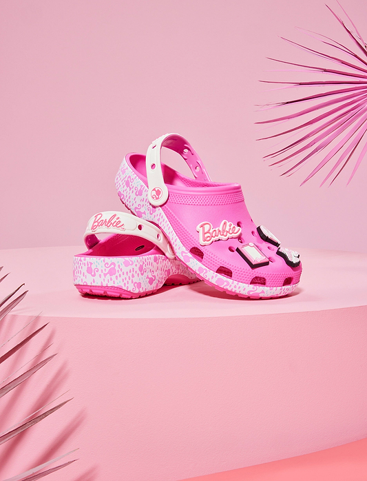 Crocs Barbie Classic Clog -כפכפי קלוג קרוקס ברבי לנשים בצבע ורוד/לבן
