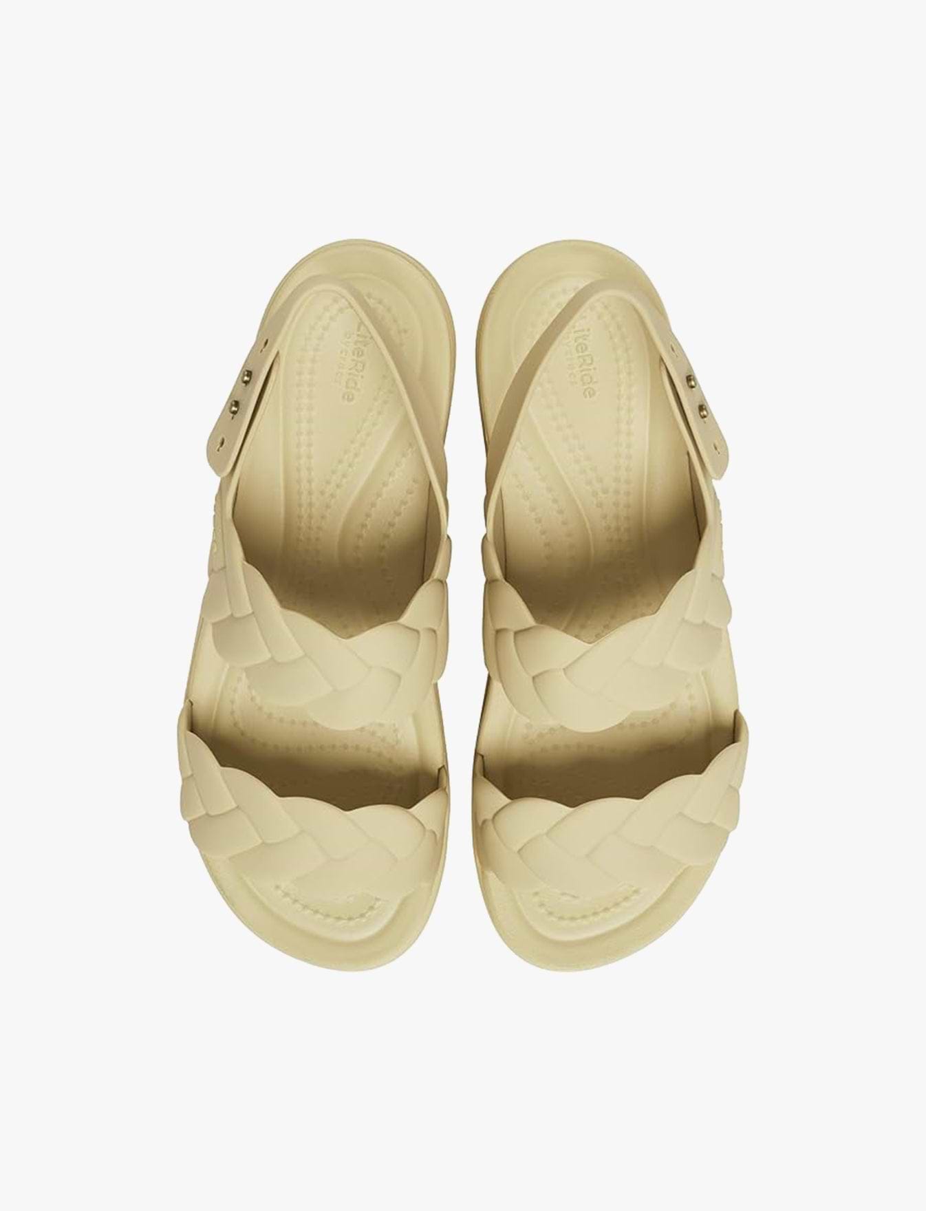 Crocs Brooklyn Woven Upper Low Wedge - סנדלי פלטפורמה קרוקס ברוקלין לנשים בצבע צ'אי