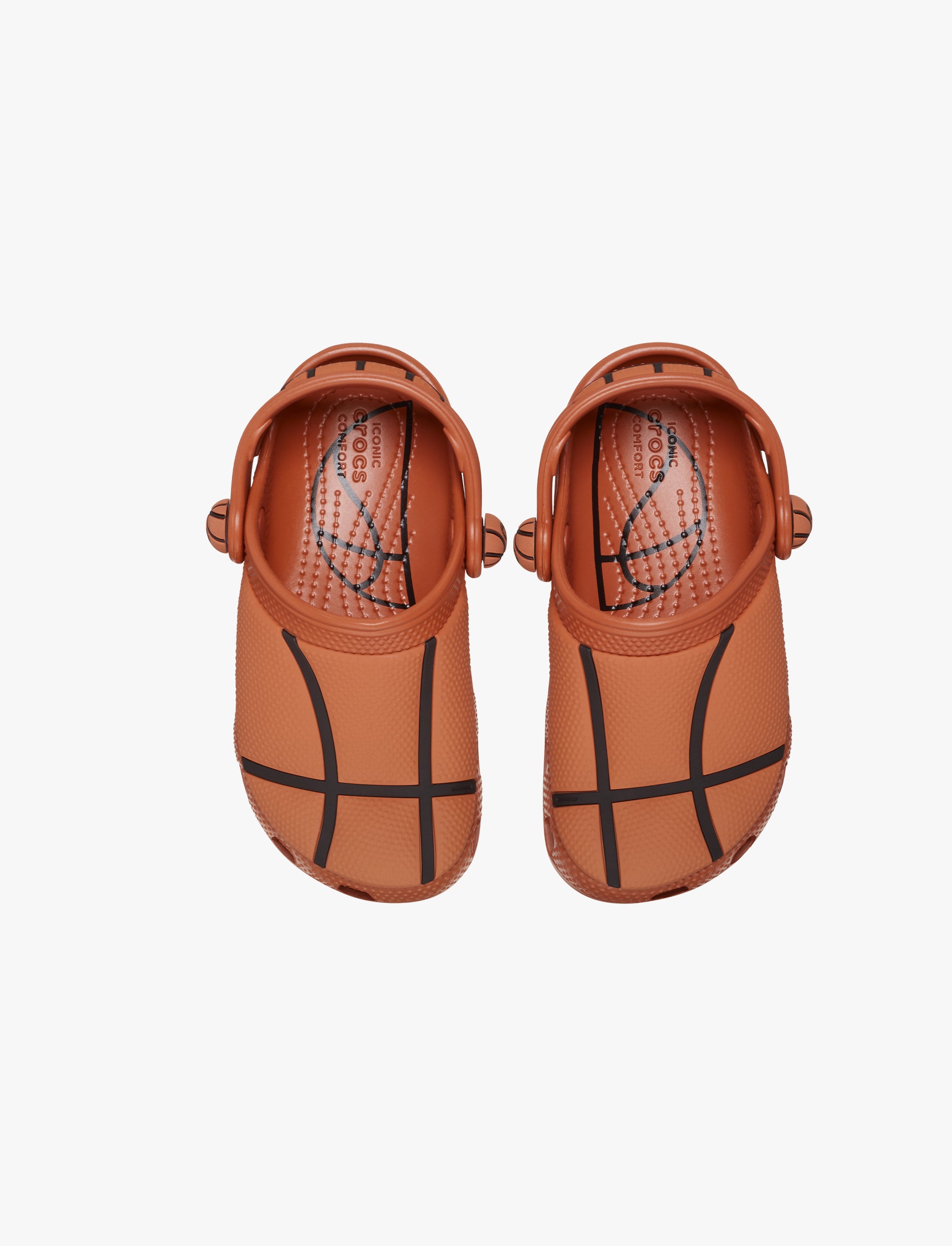 Crocs Classic Basketball Clog T - כפכפי קרוקס קלוג לילדים בצבע כתום גזר בהדפס כדור סל מידות קטנות