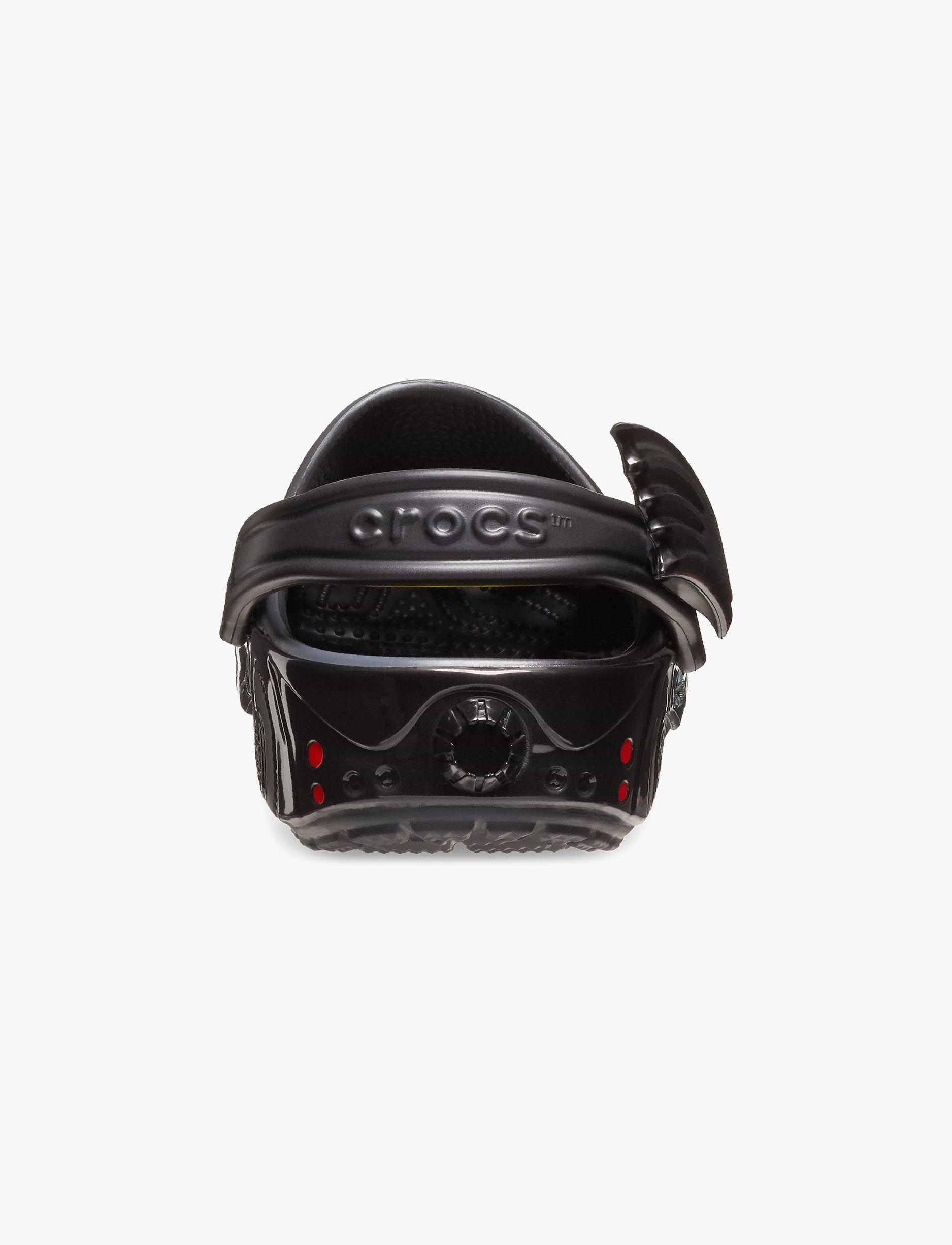 Crocs Batman Batmobile Classic Clog - כפכפי קרוקס באטמן בעיטור כנפי עטלף בצבע שחור