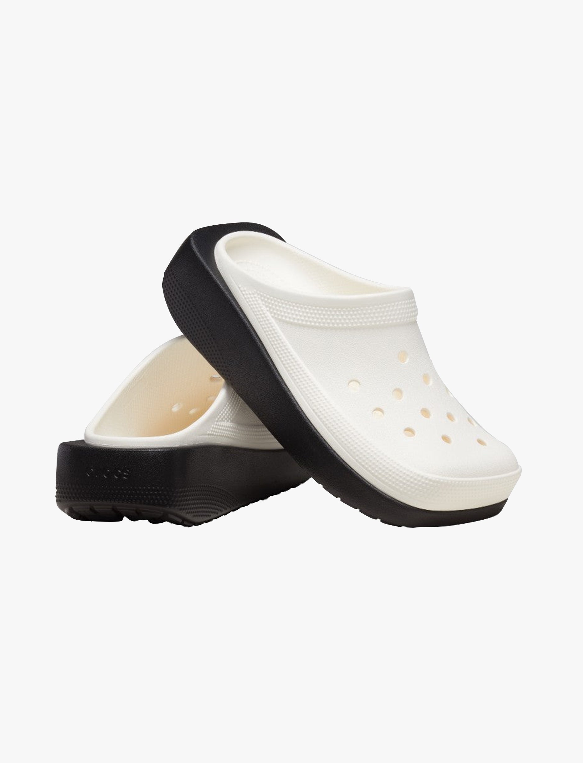 Crocs Blunt Toe Blocked - כפכפי קרוקס לנשים