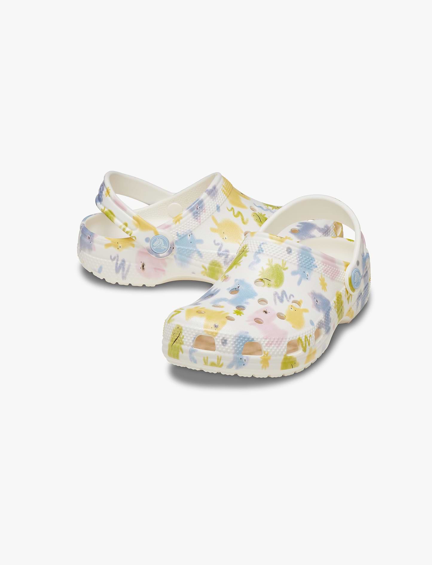 Crocs Classic Pastel Pets Clog K - כפכפי קרוקס לילדים בצבע לבן גיר בהדפס צבעוני