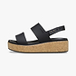 Crocs Brooklyn Cork Low Wedge - סנדלי פלטפורמה קרוקס ברוקלין קורק לנשים בצבע שחור