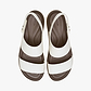 Crocs Brooklyn Cork Low Wedge - סנדלי פלטפורמה קרוקס ברוקלין קורק לנשים בצבע לבן גיר