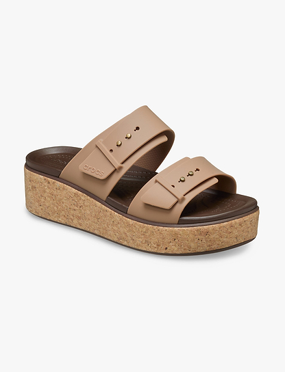 Crocs Brooklyn Cork Buckle - כפכפי פלטפורמה קרוקס ברוקלין לנשים בצבע שוקולד חלב