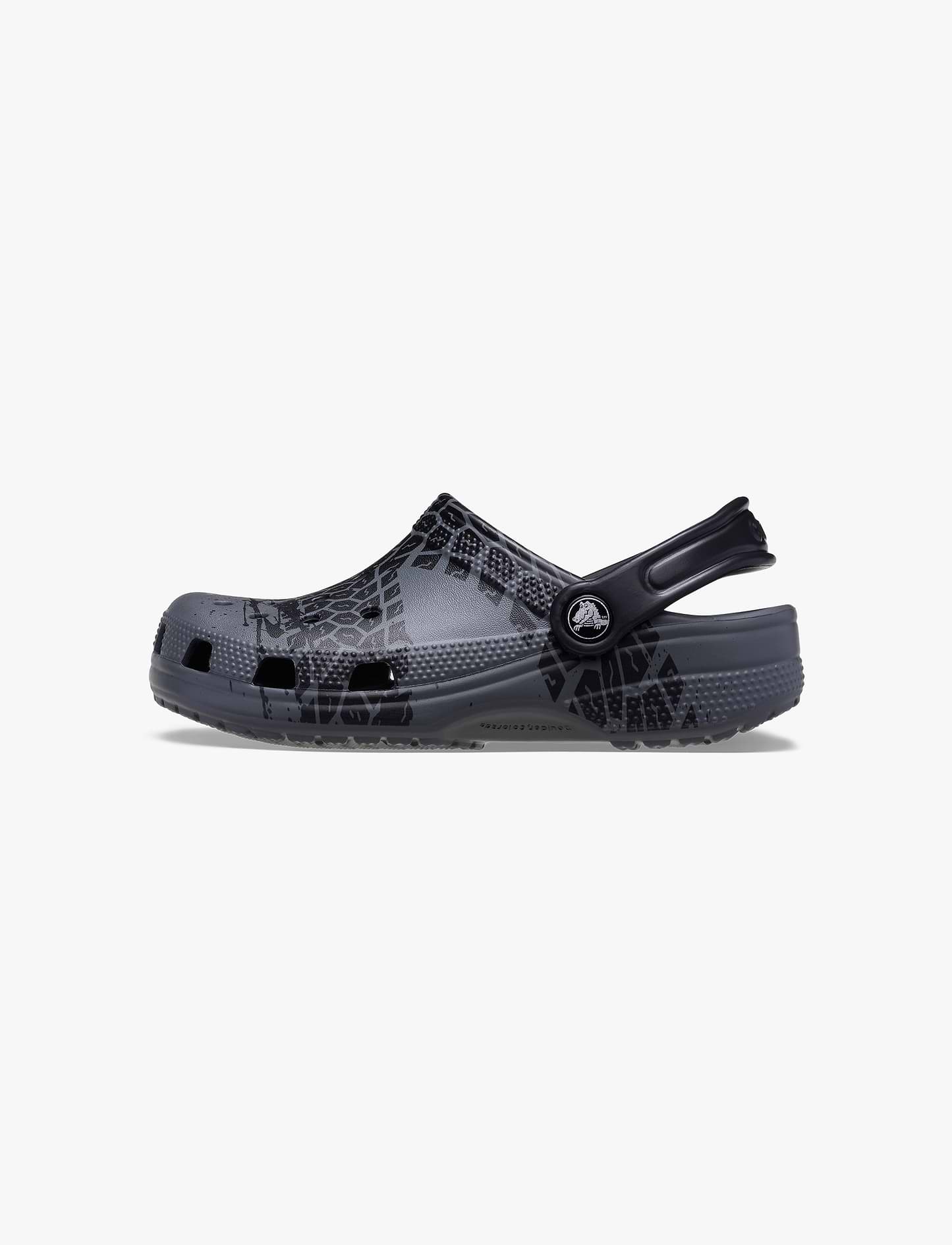 Crocs Classic Tire Print Clog K - כפכפי קלוג קרוקס לילדים בצבע אפור/שחור