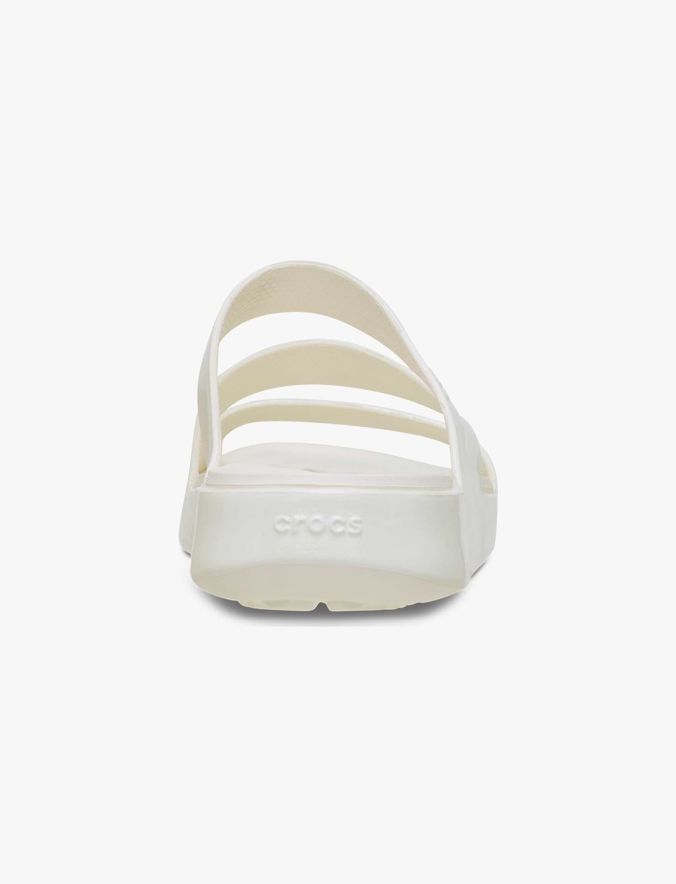 Crocs Getaway Patent Strappy - כפכפי קרוקס לנשים בצבע לבן גיר