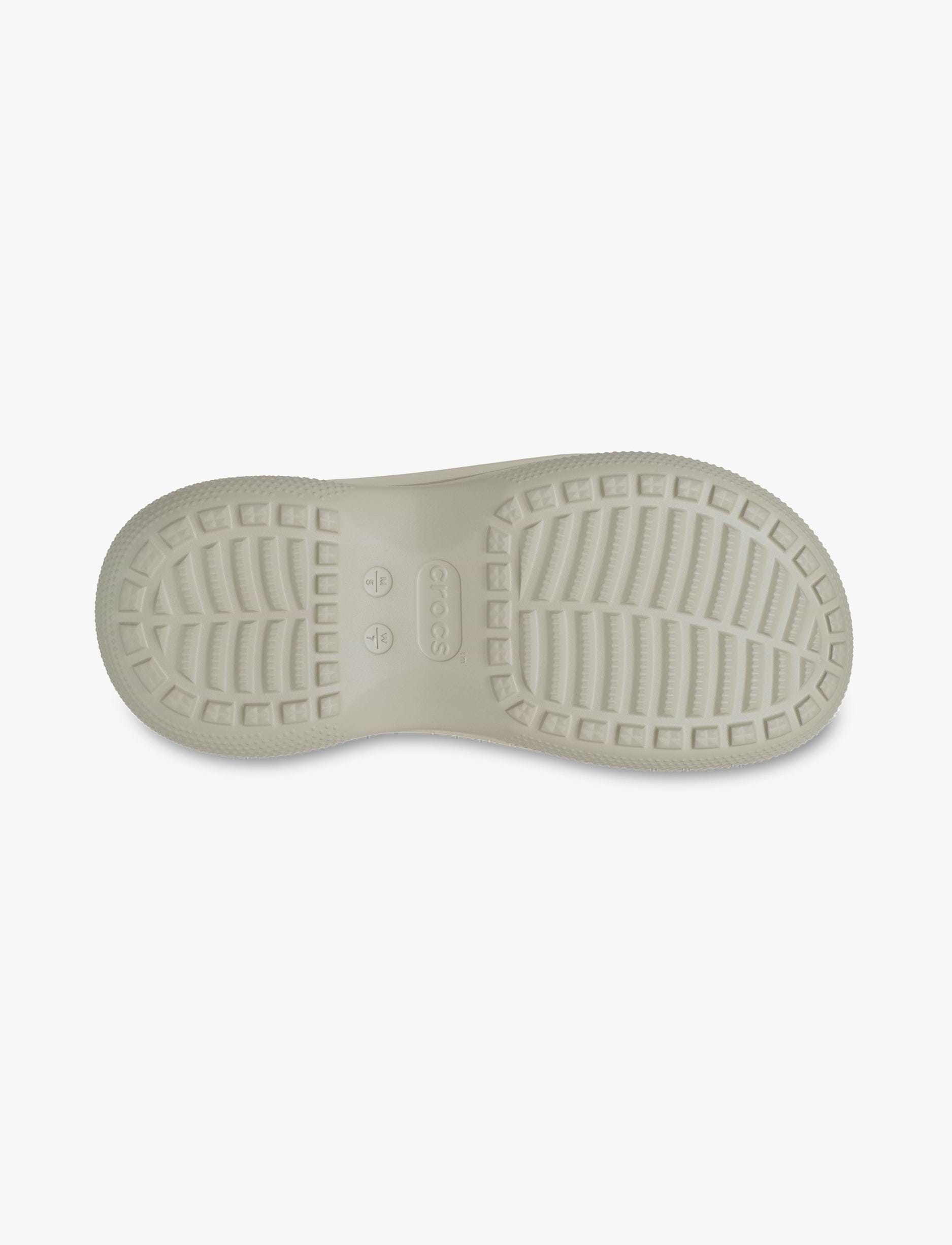 Crocs Classic Stacked Clog - כפכפי פלטפורמה קרוקס לנשים בצבע לבן גיר/קרם