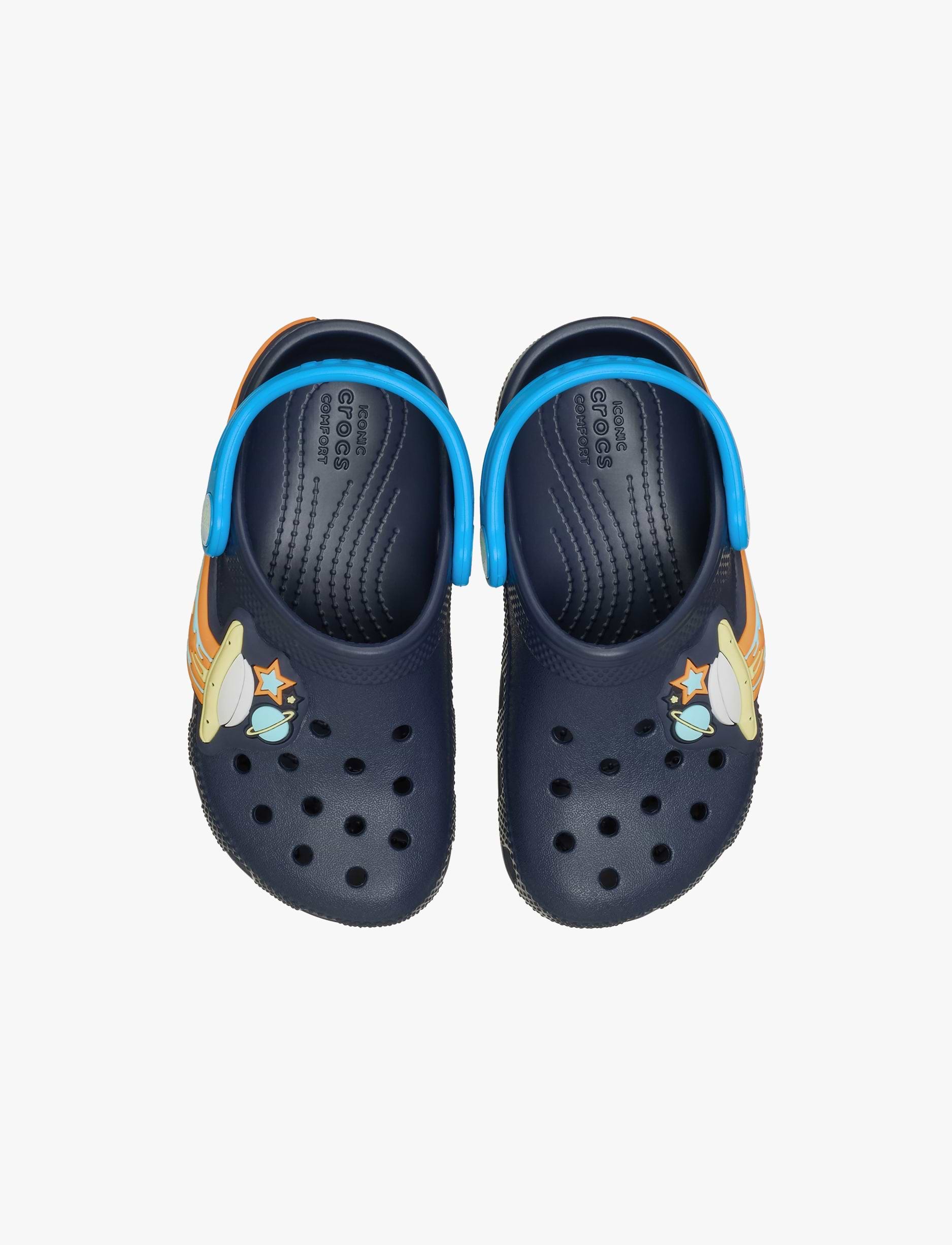 Crocs Classic UFO Lights Clog T- כפכפי קרוקס קלוג לילדים בעיצוב חללית עם אורות בצבע נייבי