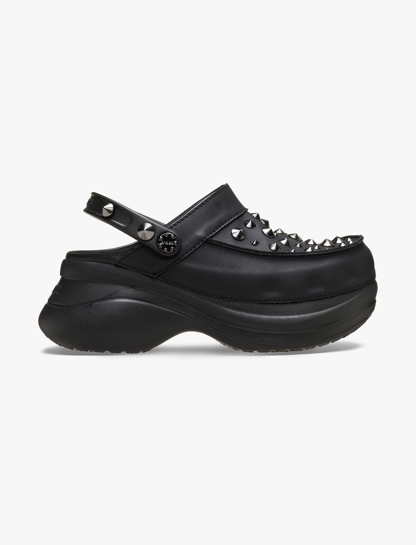 Crocs Bae Studded Clog - כפכפי קלוג קרוקס ביי פלטפורמה עם ניטים לנשים בצבע שחור