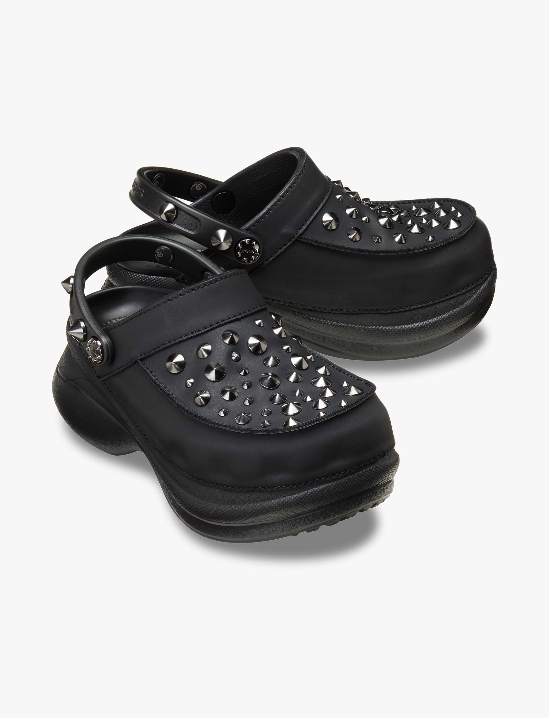 Crocs Bae Studded Clog - כפכפי קלוג קרוקס ביי פלטפורמה עם ניטים לנשים בצבע שחור