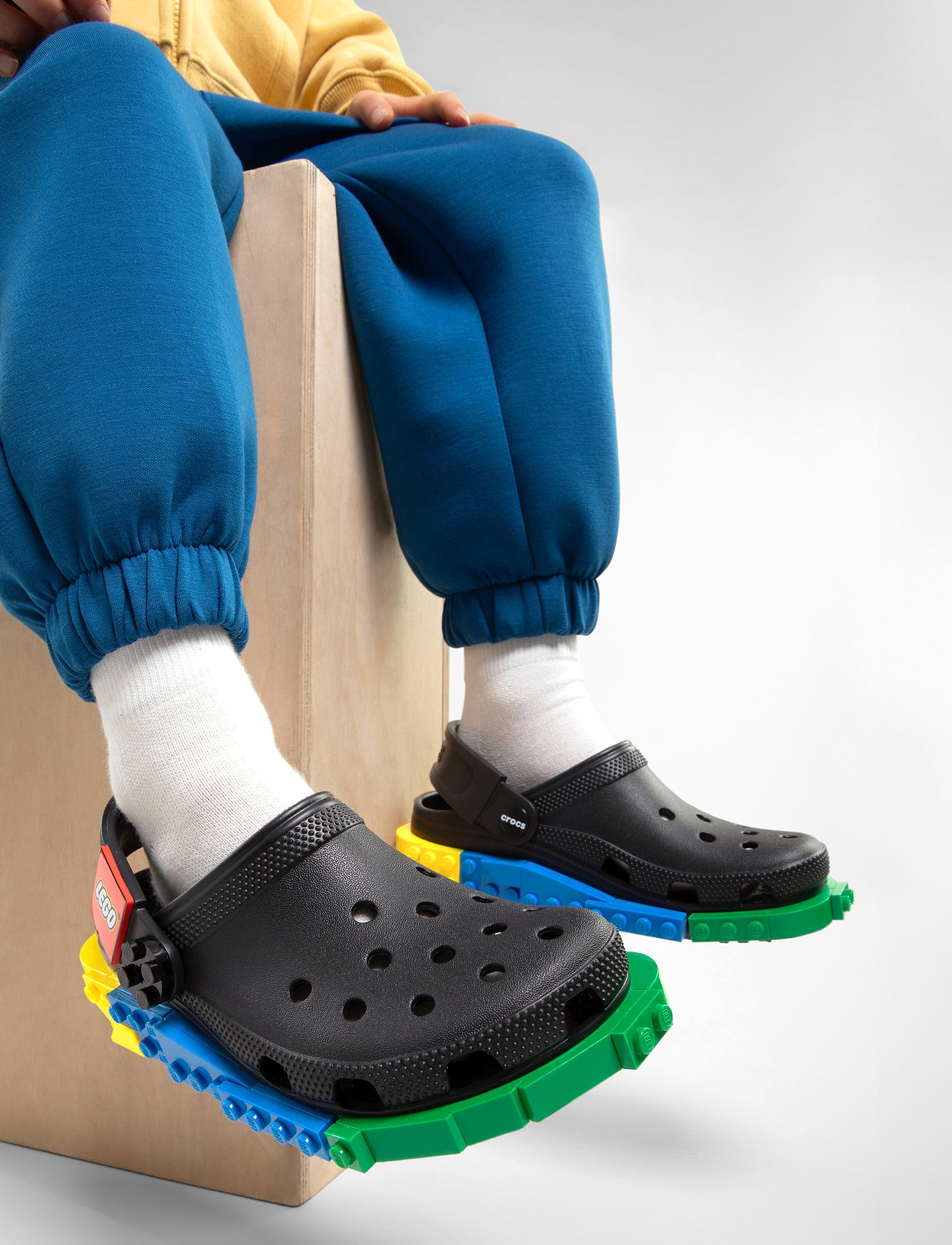 Crocs LEGO 4LW System Clog K - כפכפי קלוג קרוקס לגו לילדים בצבע שחור
