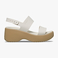 Crocs Brooklyn Sky Sandal - סנדלי פלטפורמה קרוקס ברוקלין סקיי לנשים בצבע פרפה/חום קשיו