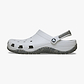 Crocs Classic Evo Clog - כפכפי קרוקס קלאסיק איבו קלוג בצבע אפור אטמוספרה