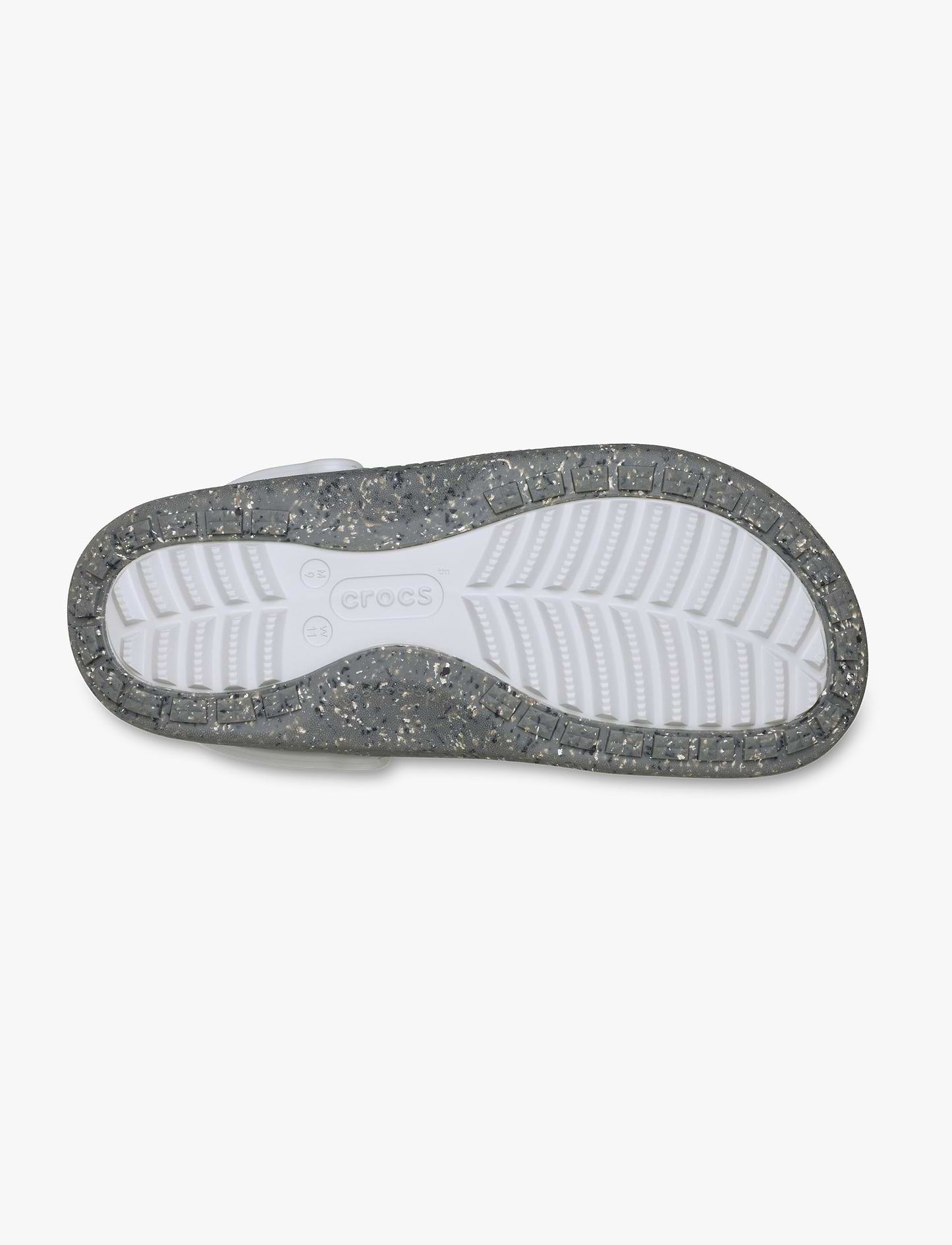 Crocs Classic Evo Clog - כפכפי קרוקס קלאסיק איבו קלוג בצבע אפור אטמוספרה