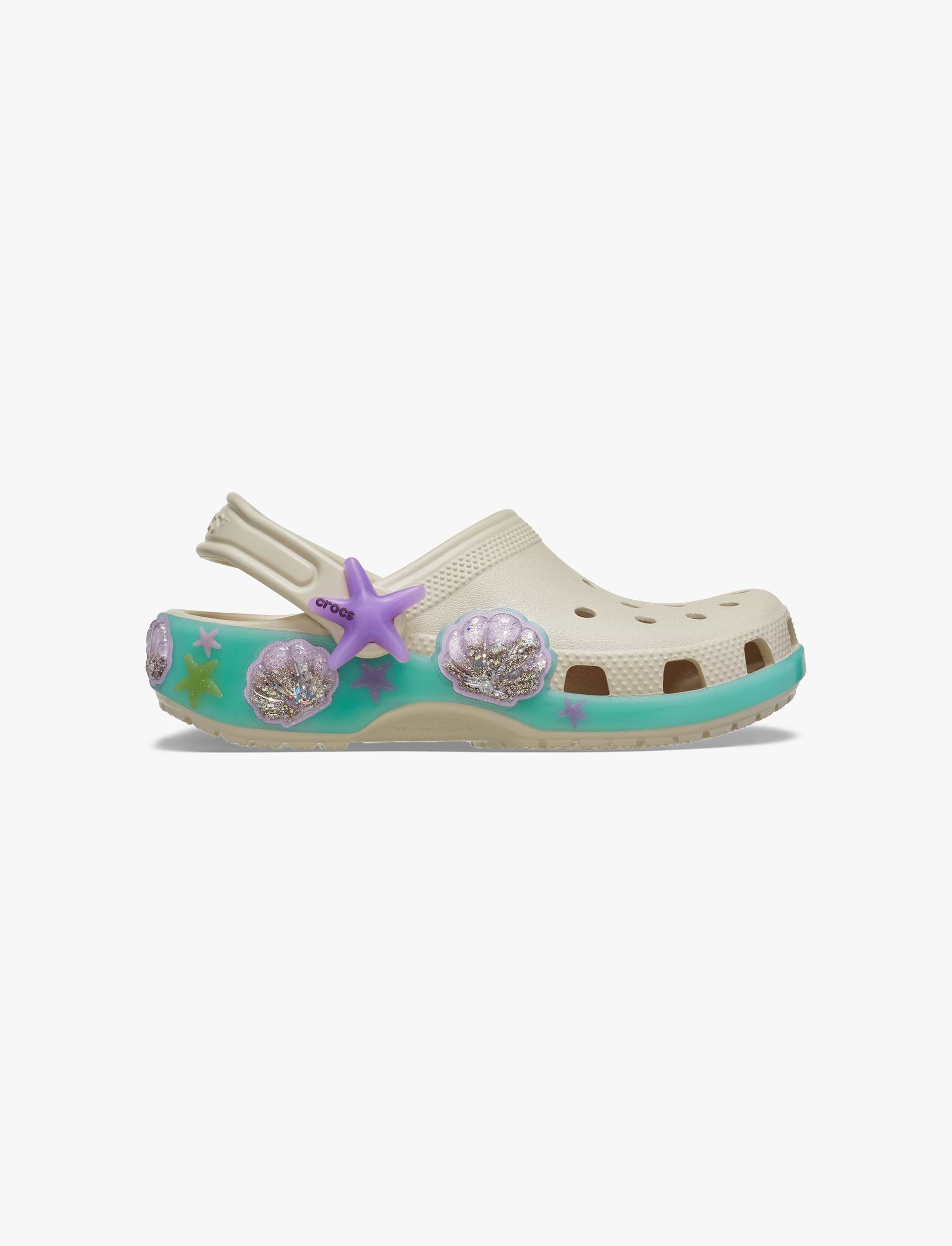 Crocs Classic Sea Sparkle Shaker Clog K - כפכפי קלוג קרוקס לילדים בצבע קרם בעיטור צדפים
