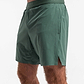 Built For Athletes Mens Hybrid Training 2 in 1 Short - מכנסי אימון 2-ב-1 לגברים בצבע ירוק שטיפה