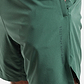 Built For Athletes Mens Hybrid Training 2 in 1 Short - מכנסי אימון 2-ב-1 לגברים בצבע ירוק שטיפה