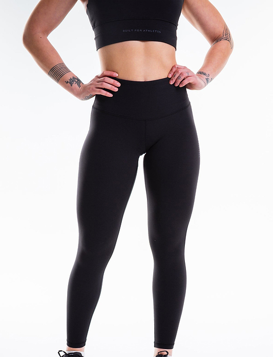 Built For Athletes Women's Training Legging - טייץ אימון שחור לנשים
