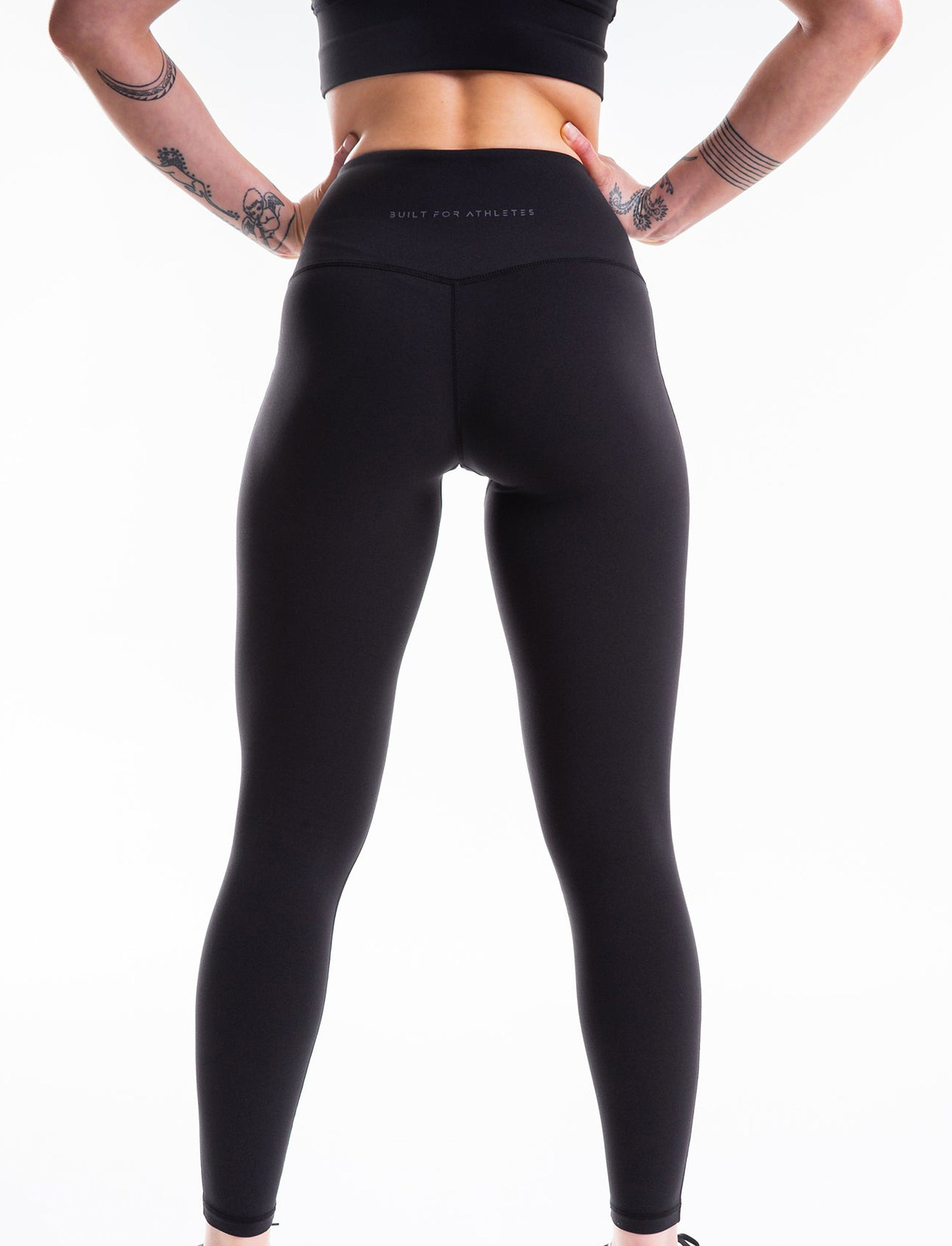 Built For Athletes Women's Training Legging - טייץ אימון שחור לנשים