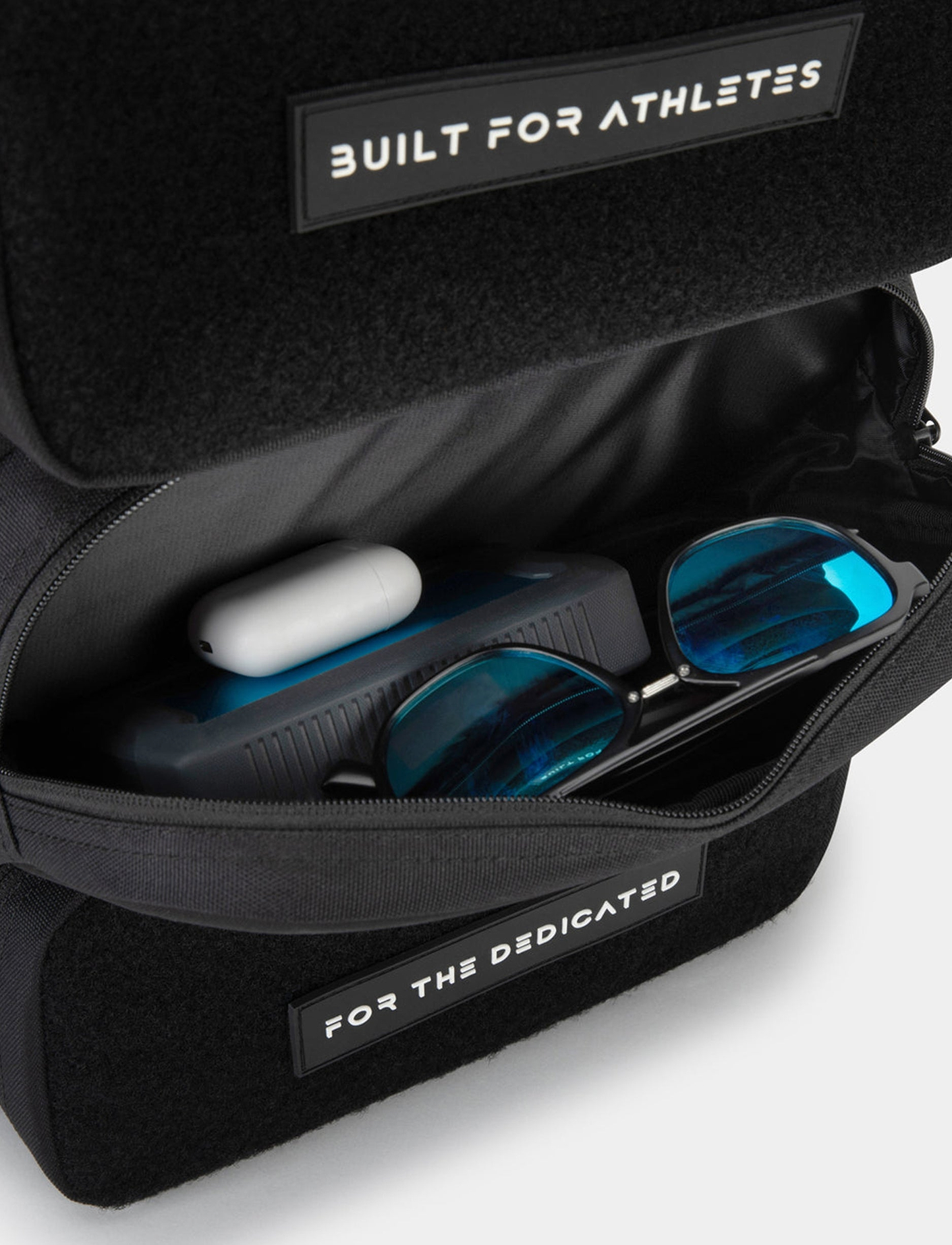 Built For Athletes Elite 35L Backpack - תיק גב ספורט שחור 35 ליטר