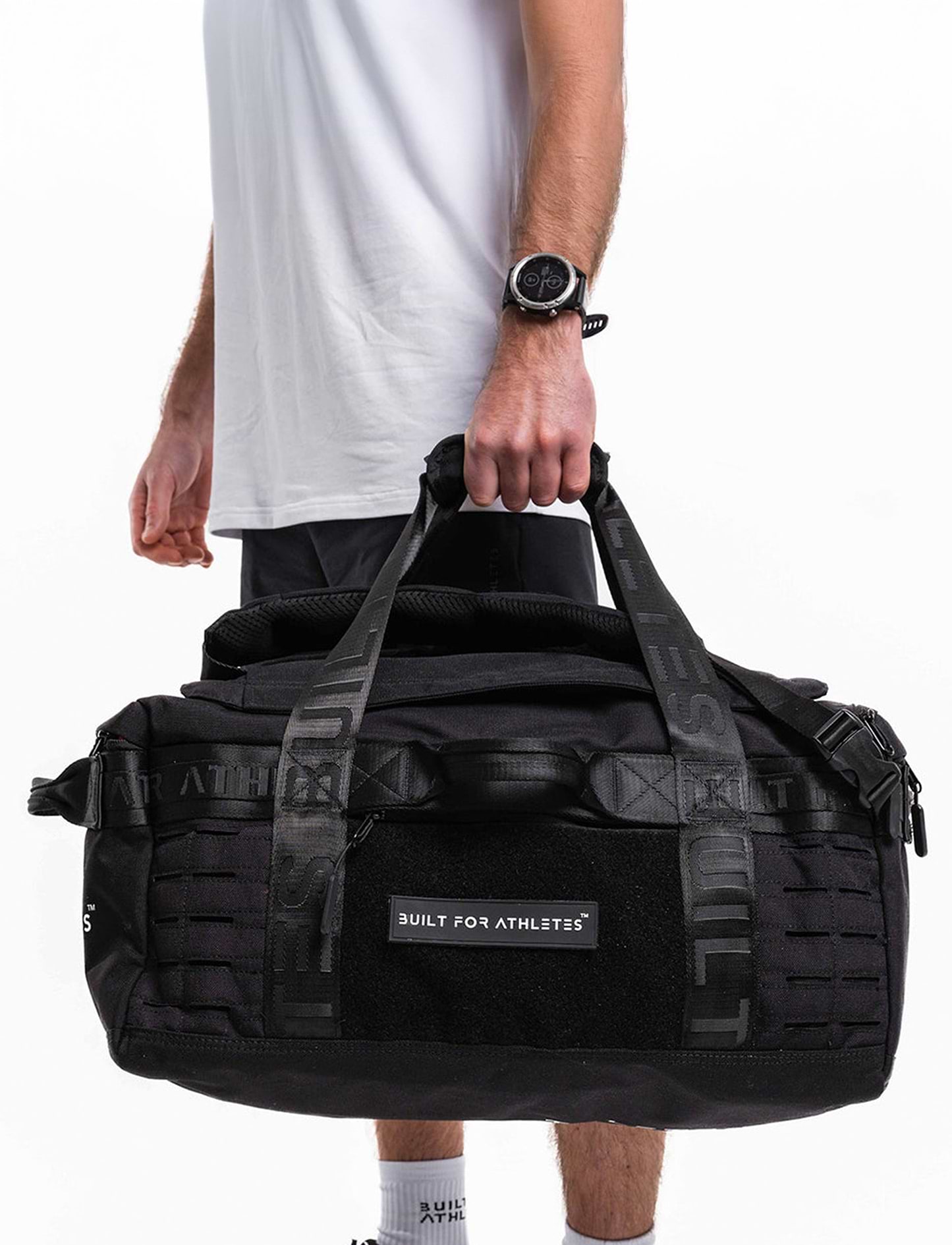 Built For Athletes Pro Series 40L Duffel - תיק ספורט דופל שחור 40 ליטר