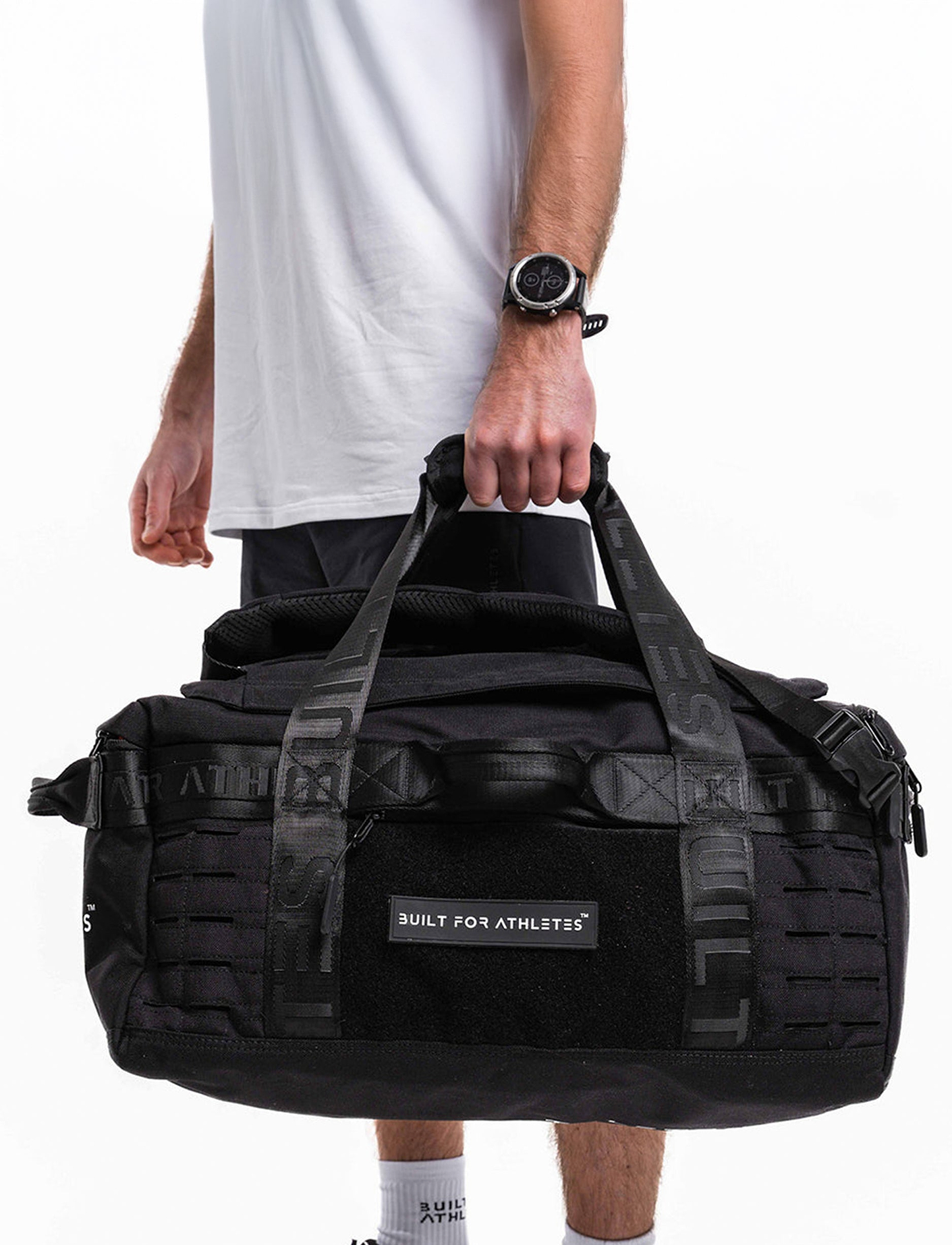 Built For Athletes Pro Series 40L Duffel - תיק ספורט דופל שחור 40 ליטר