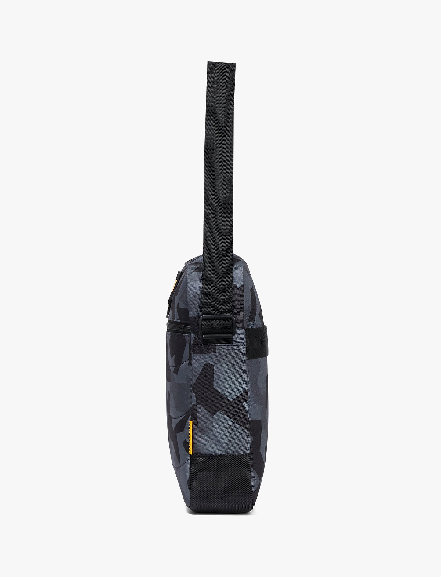 Caterpillar Tablet Bag 84058 - תיק צד קאטרפילר 7 ליטר בצבע שחור/אפור טקסטורה