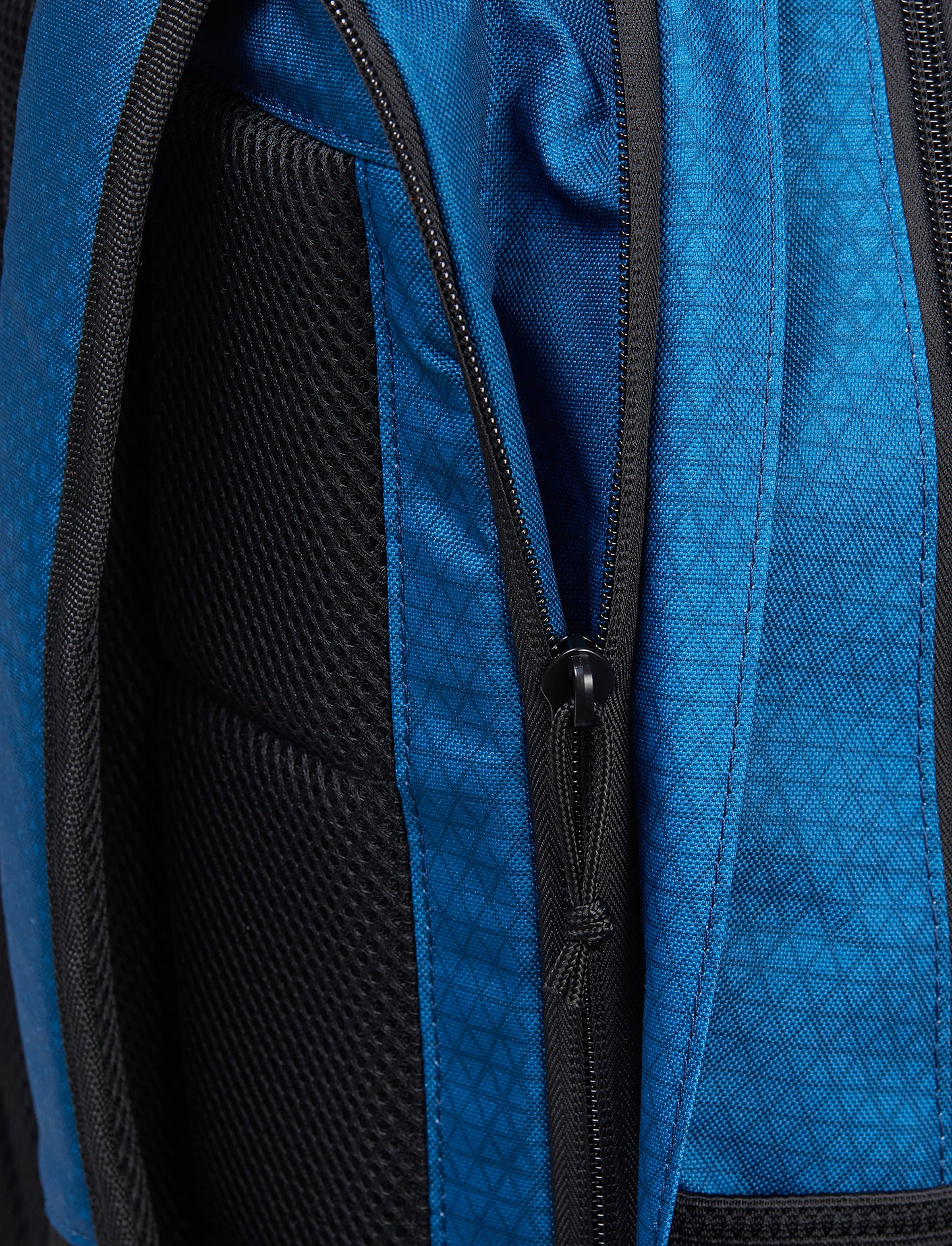 Caterpillar Millennial Classic Bennett Backpack - תיק גב קאטרפילר 30 ליטר בצבע כחול