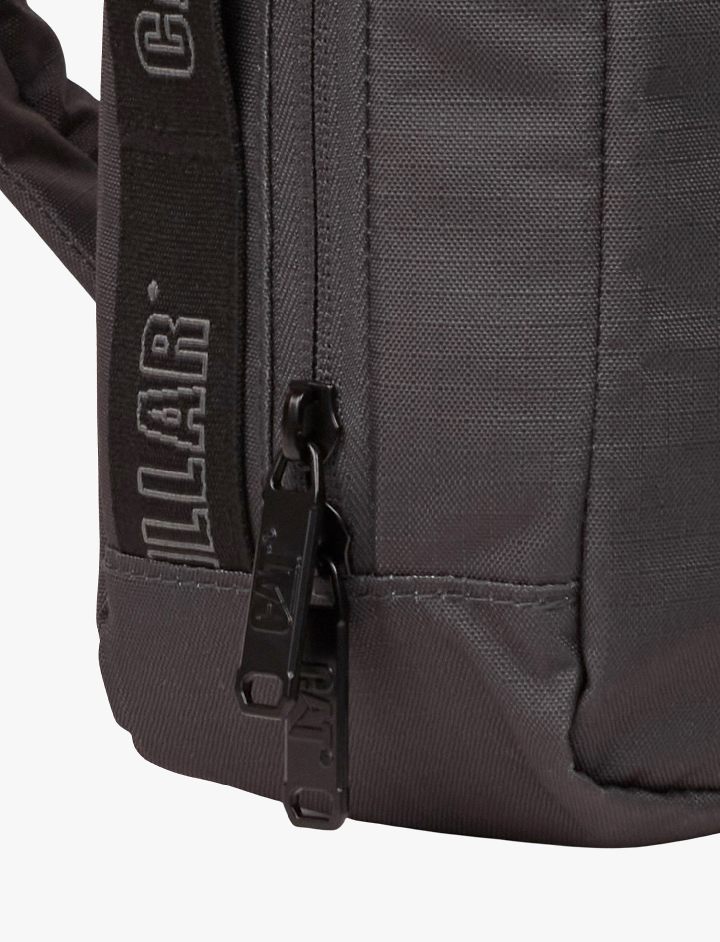 Caterpillar Explorer Sling Bag - תיק גב אלכסוני קאטרפילר 6 ליטר בצבע אפור כהה