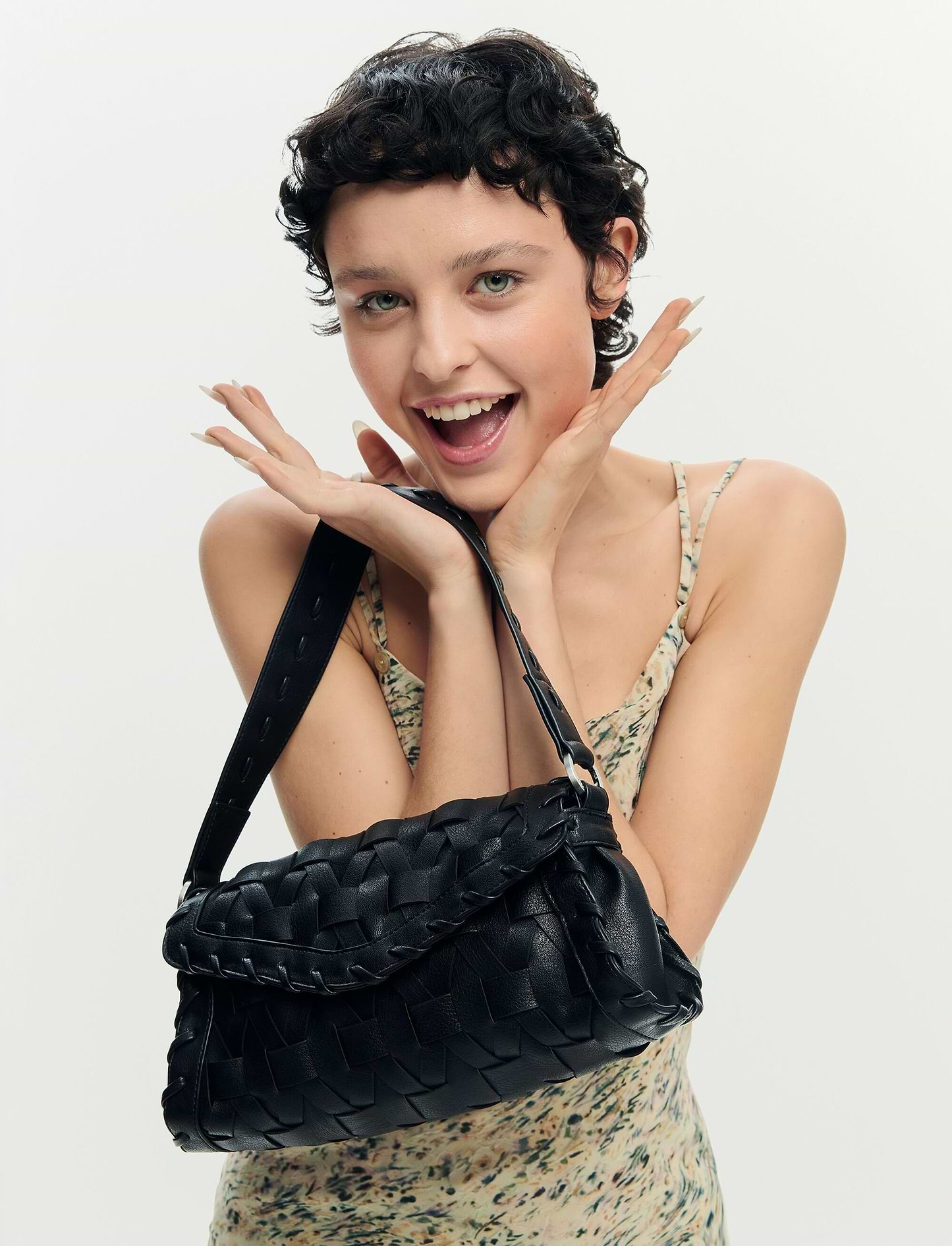 Desigual Argon B Zarauz Shoulder Bag 26SAXPA1 - תיק צד דיזיגוואל לנשים