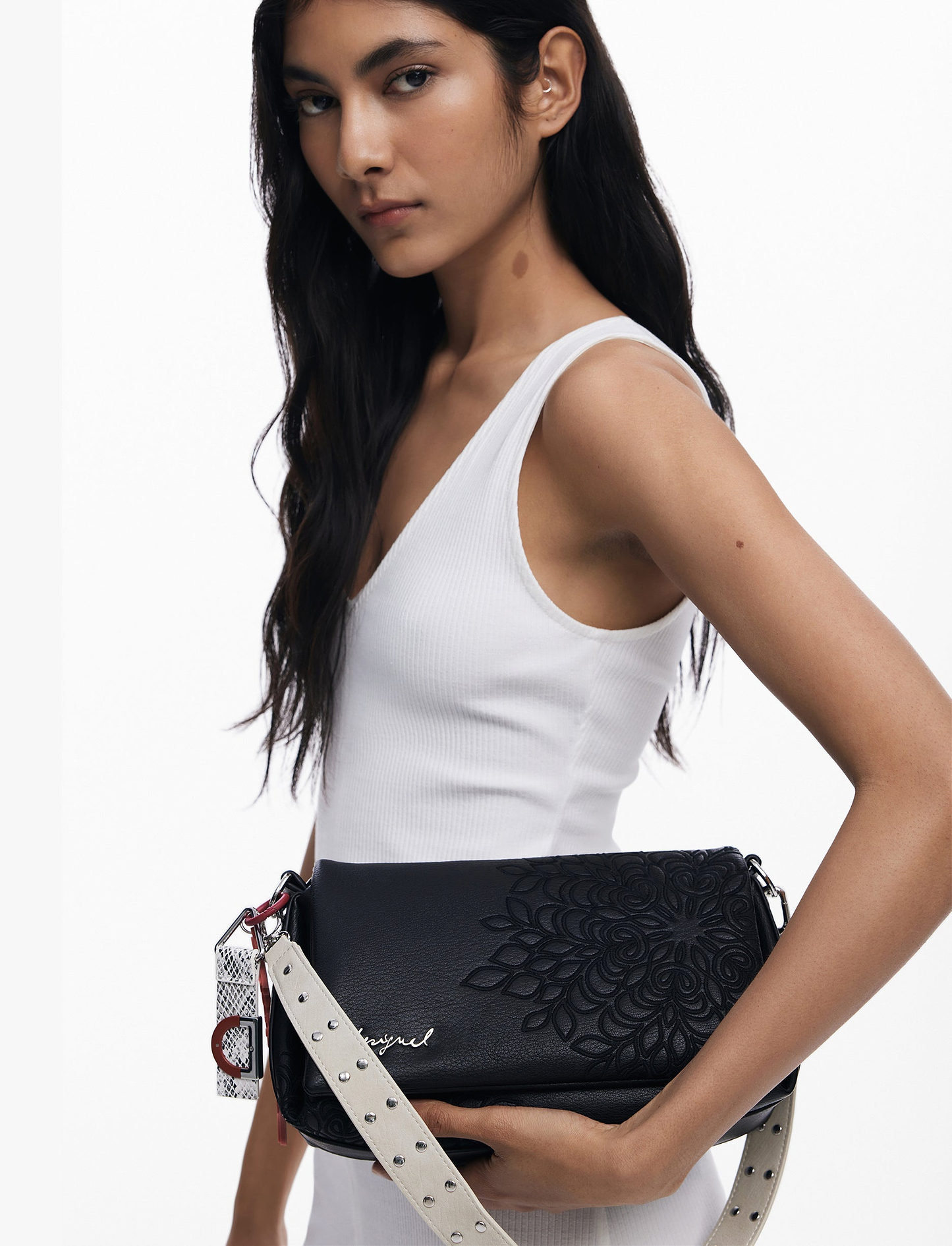 Desigual Bag Sierra Naron Medium Flap - תיק צד דיזיגוואל לנשים