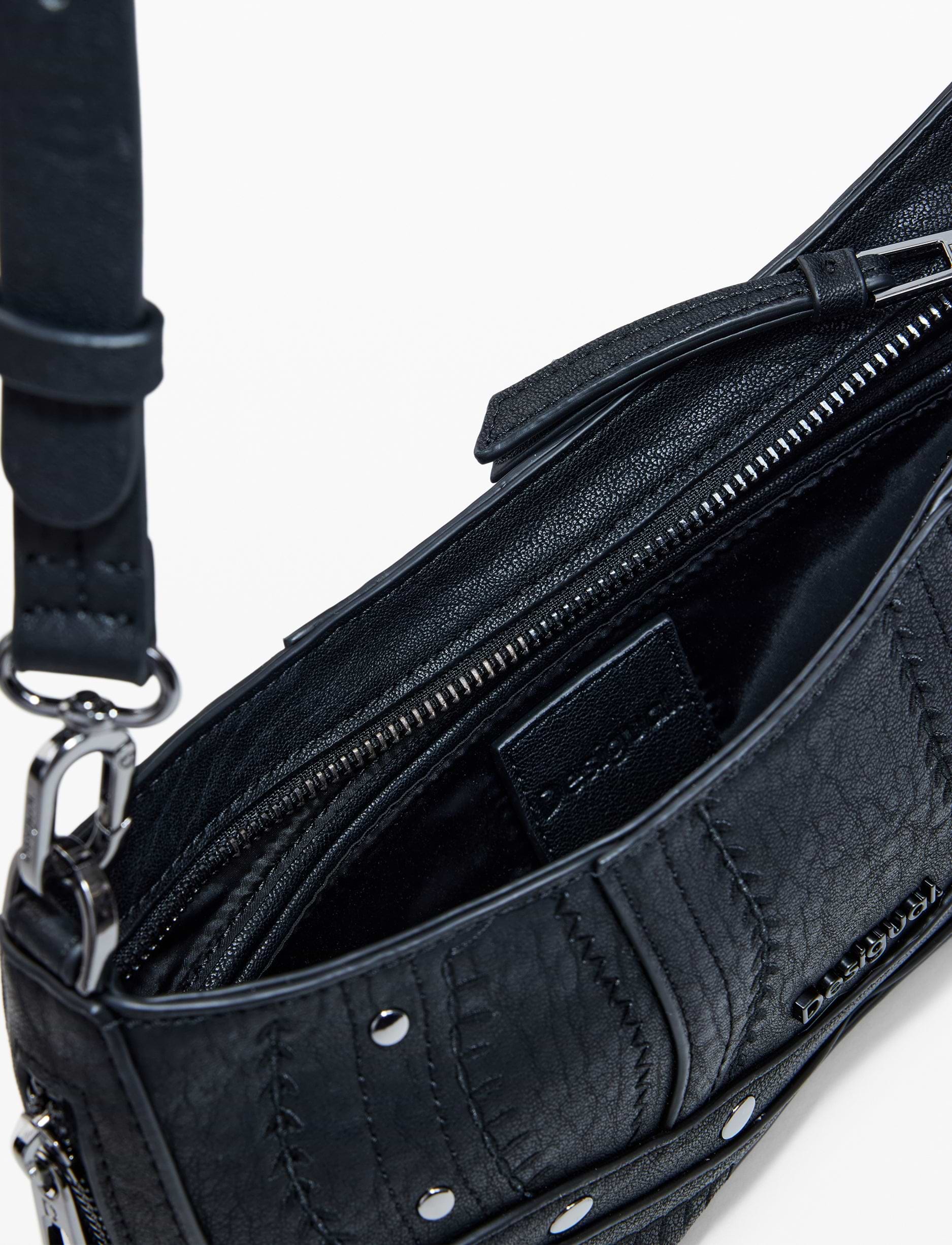 Desigual Bag Embro Patch Alsacia 25WAXPA9 - תיק צד דיזיגוואל שחור לנשים
