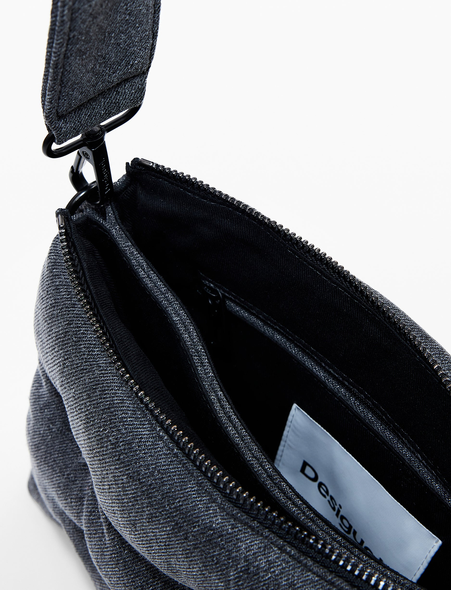 Desigual Bag Mickey Studs Dortmund 2.0 25WAXD08 - תיק צד דיזיגוואל שחור לנשים