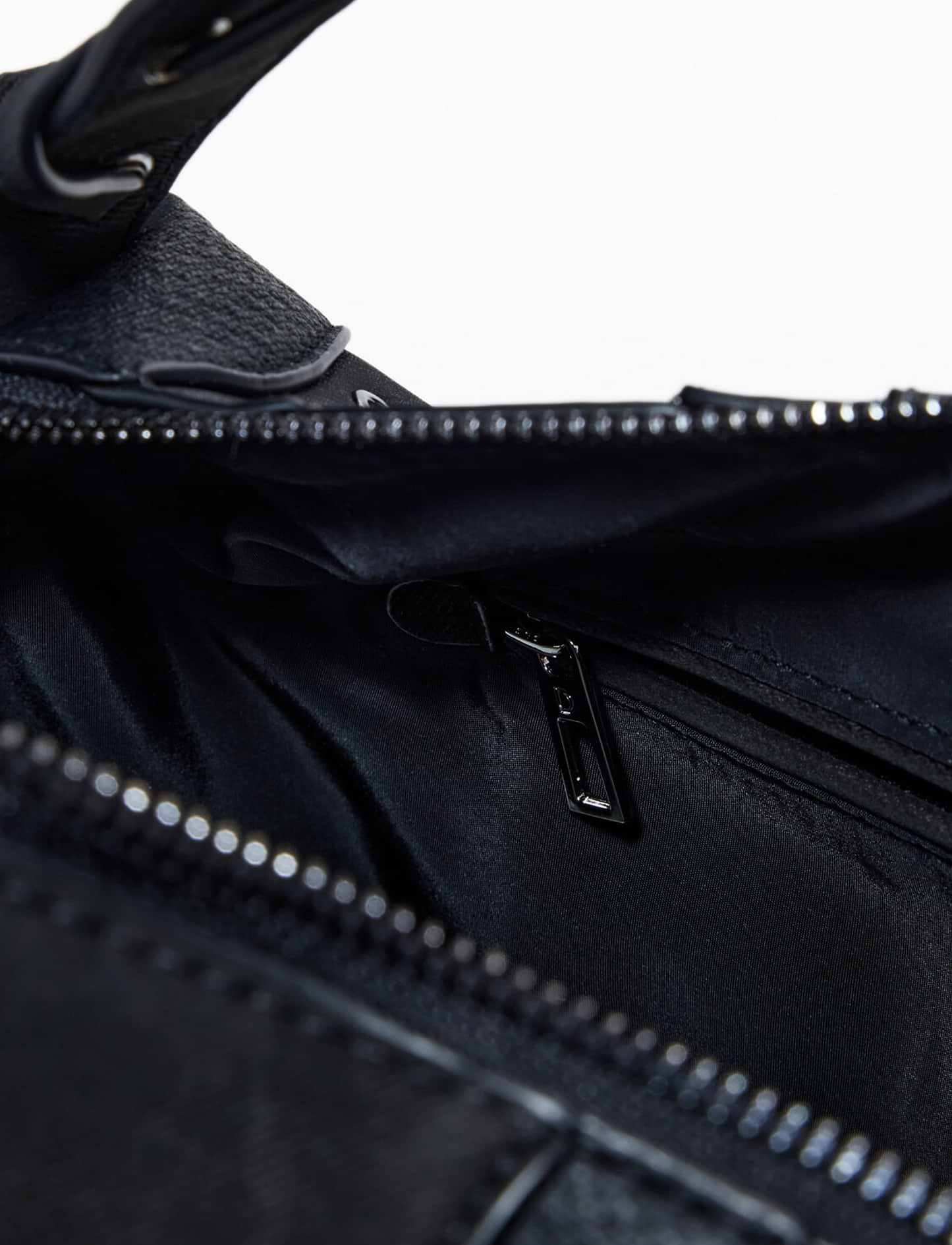 Desigual Bag Snake Patch Bergamo 25WAXP29 - תיק צד דיזיגוואל שחור לנשים