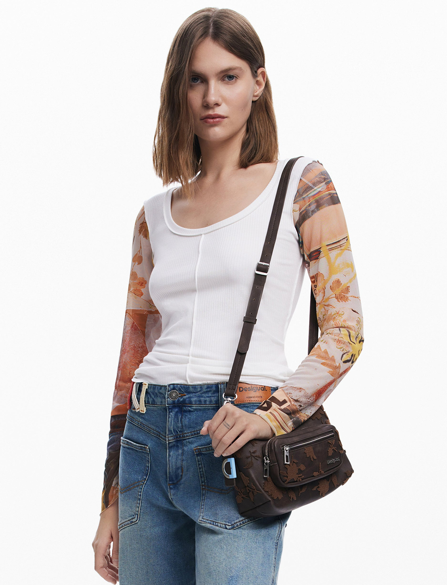 Desigual Bag Stencil Flower Medellin Mini 25WAXPB9 - תיק צד חום דיזיגוואל לנשים