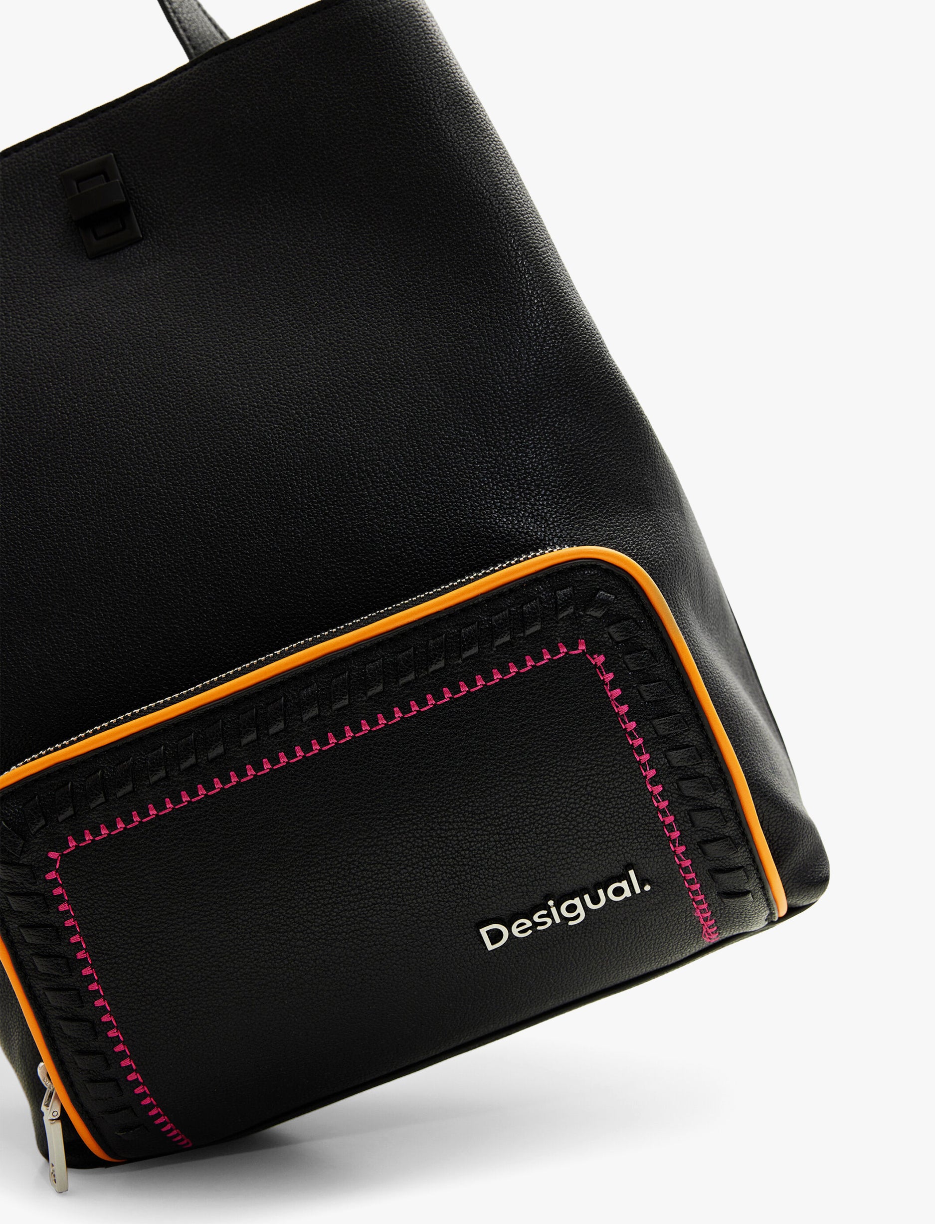 Desigual Back Prime Sumy - תיק גב בצבע שחור